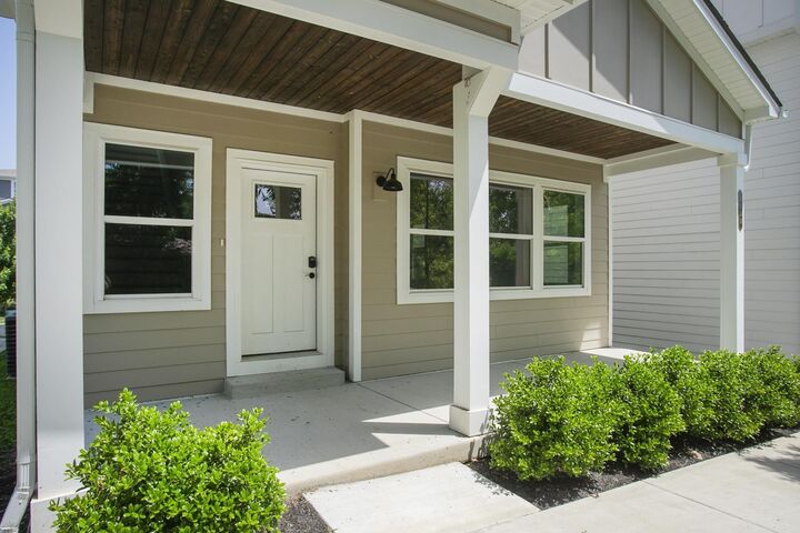 Property Photo:  1133 Lawrence Ave  TN 37115 