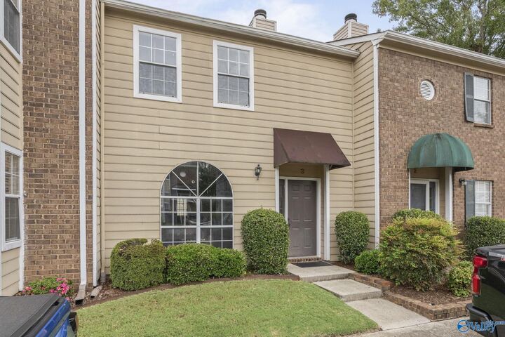 Property Photo:  11112 S Memorial Pkwy K3  AL 35803