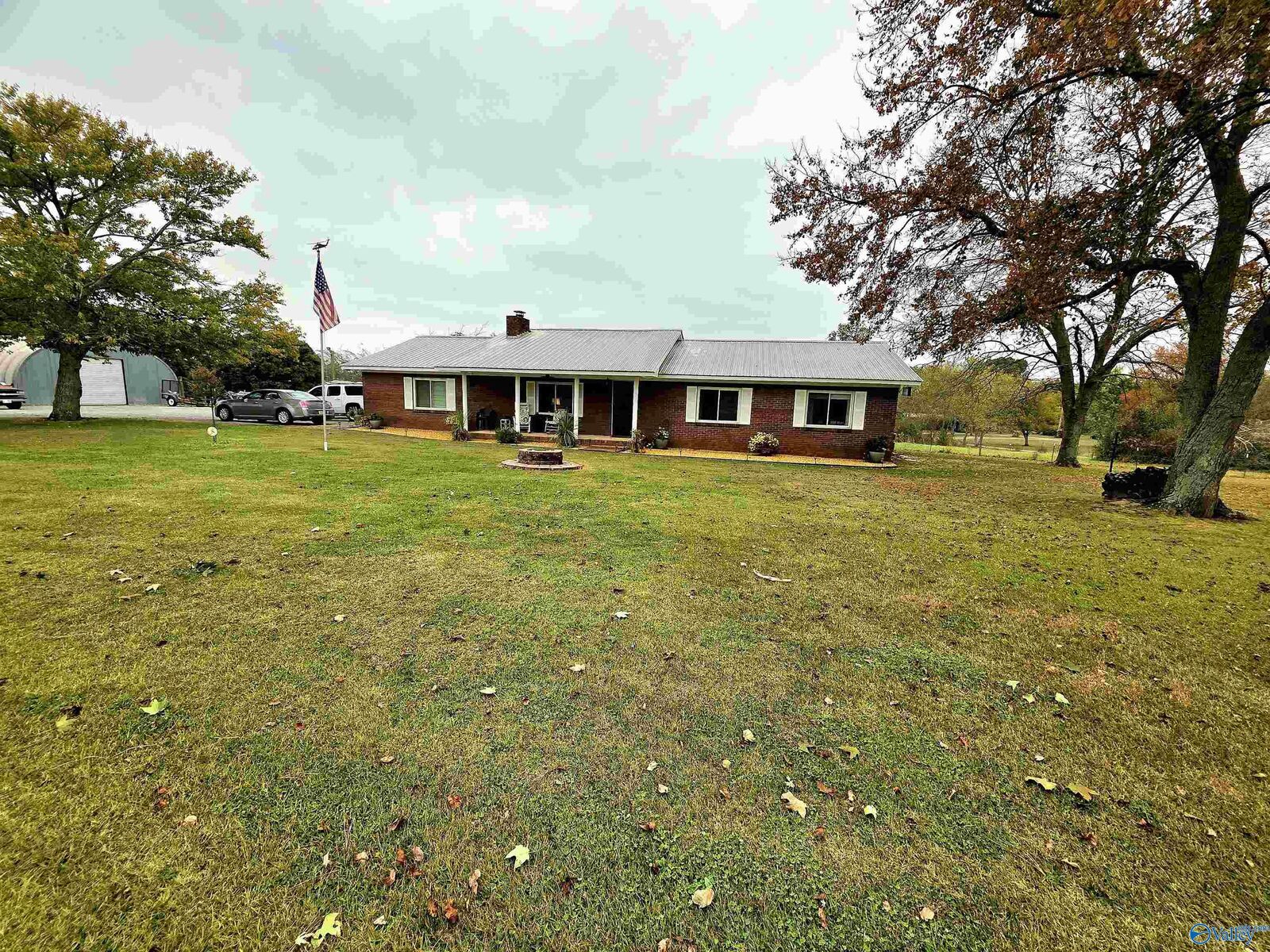 Property Photo:  987 County Road 342  AL 35971