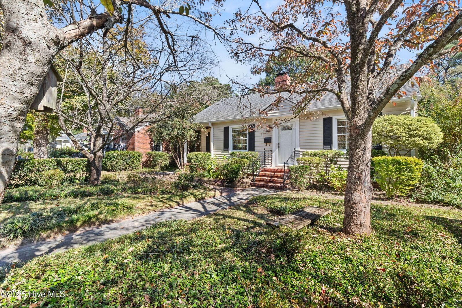 Property Photo: 102 N 25th Street NC 28405