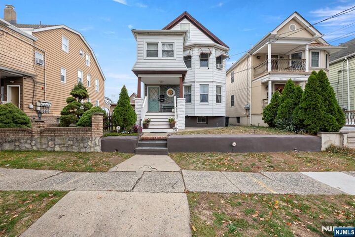 197 Maple Avenue 1  Wallington NJ 07057 photo
