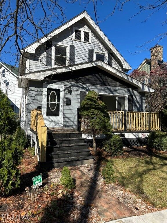 Property Photo: 1350 Edanola Avenue OH 44107