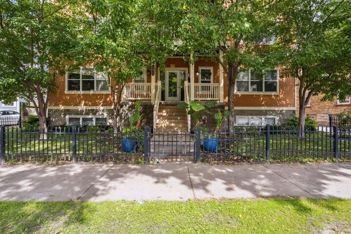 Property Photo:  1829 Park Avenue 7  MN 55404 