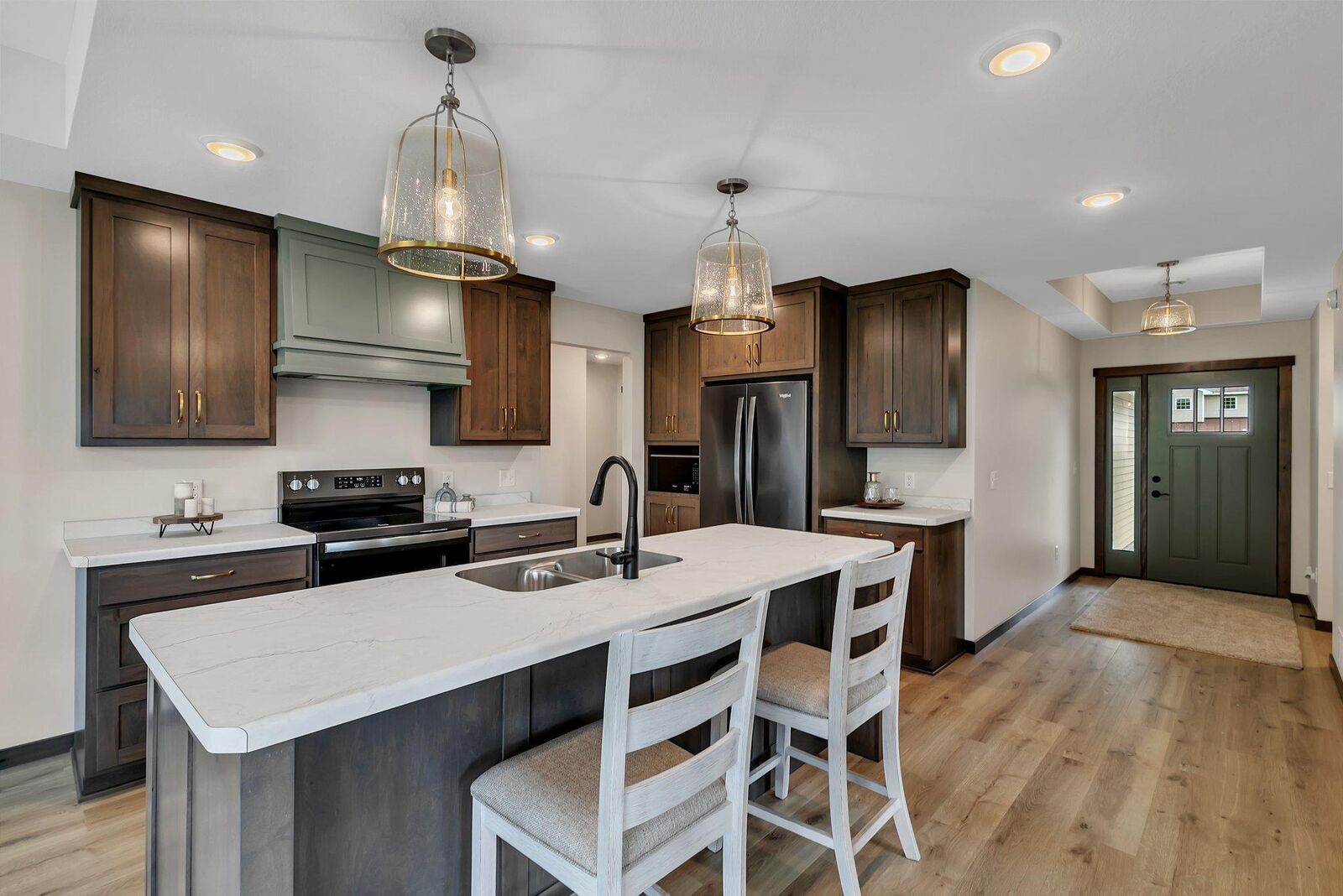 Property Photo: 5815 Rivers Edge Drive MN 56303