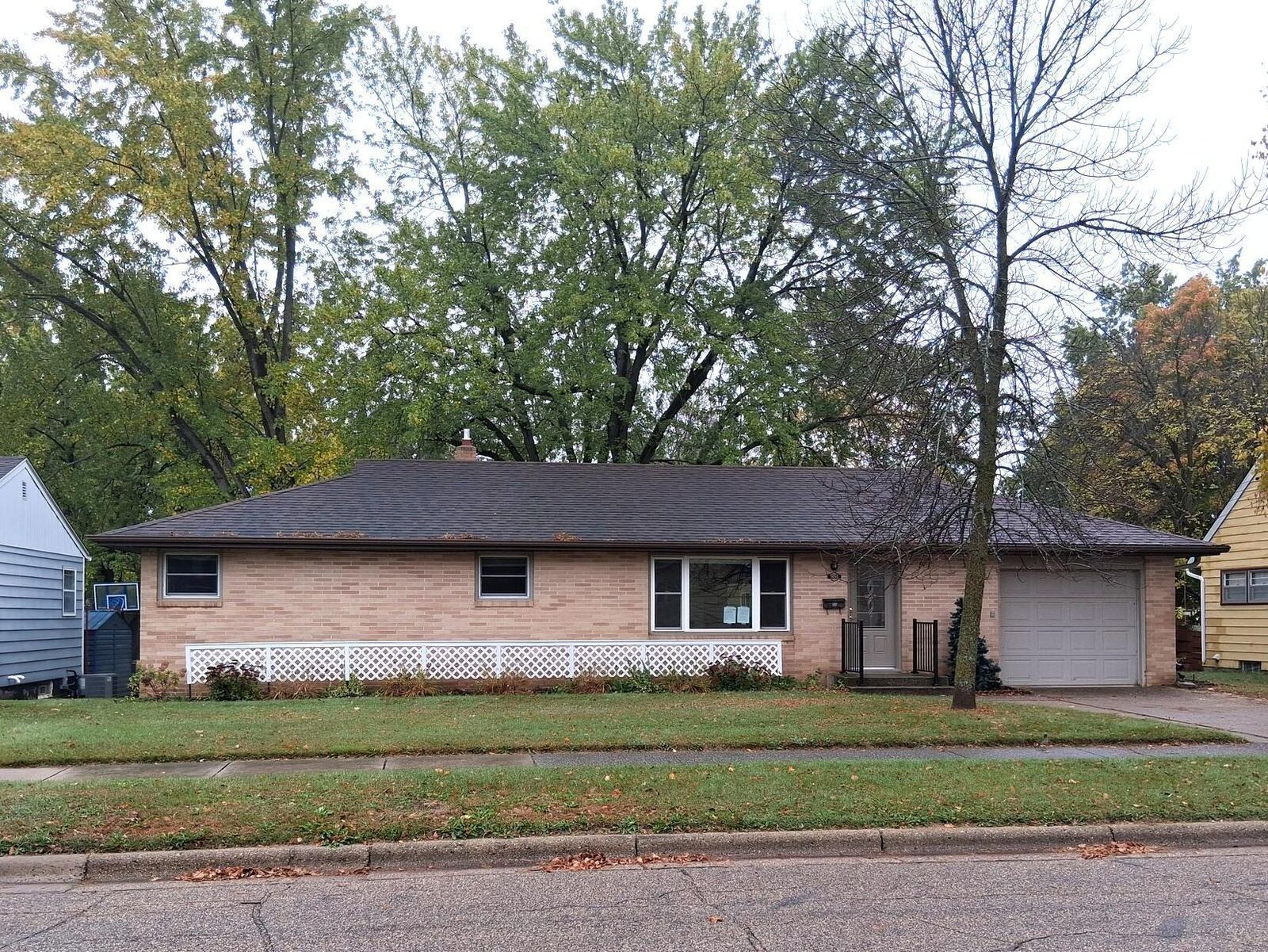 Property Photo:  904 3rd Street S  MN 56320