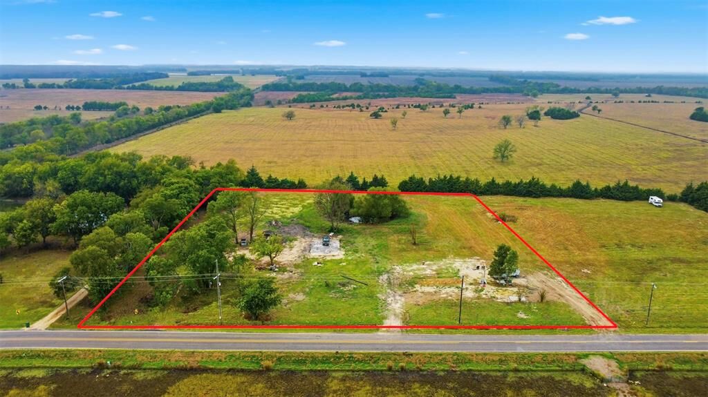 Property Photo:  10750 Fm 128  TX 75432