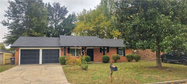 Property Photo:  2403 Trudi Place  AR 72762