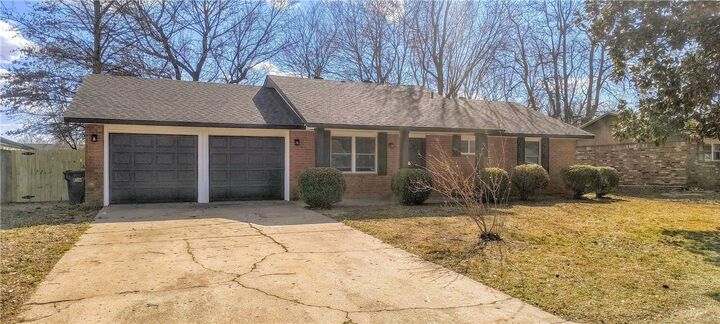 Property Photo: 2403 Trudi Place AR 72762