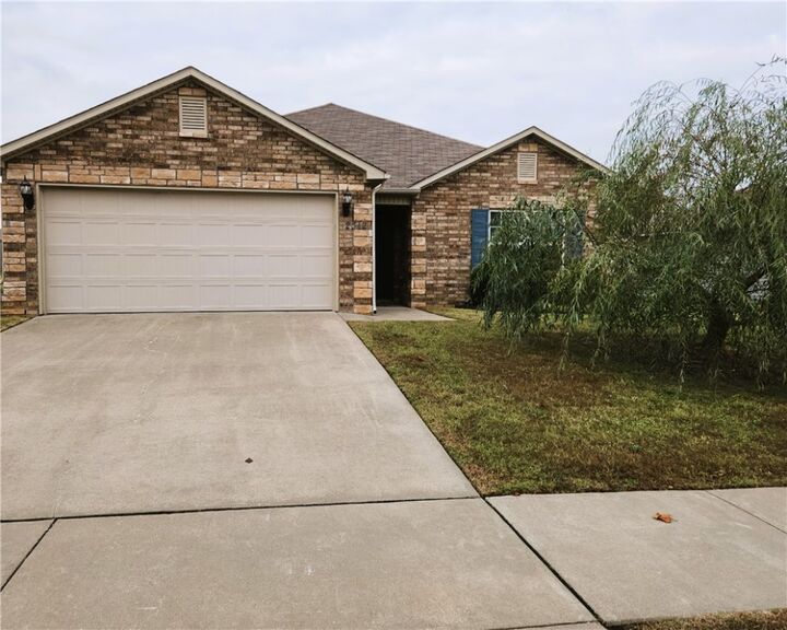 2312 Elmwood Avenue  Lowell AR 72745 photo