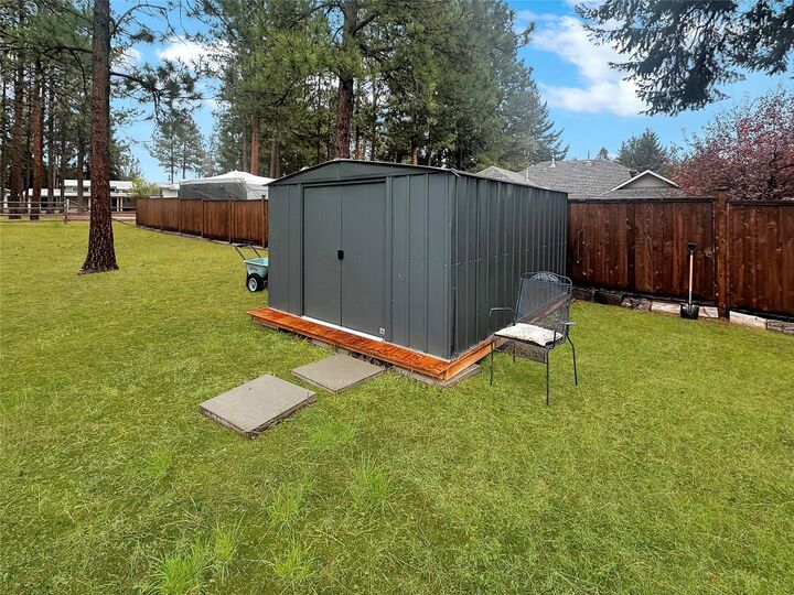 100 Deerview Crescent  Princeton BC V0X 1W0 photo