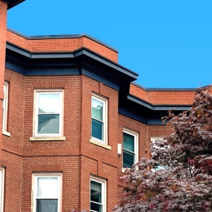 Property Photo:  15 Lynde Street 26  MA 01970 