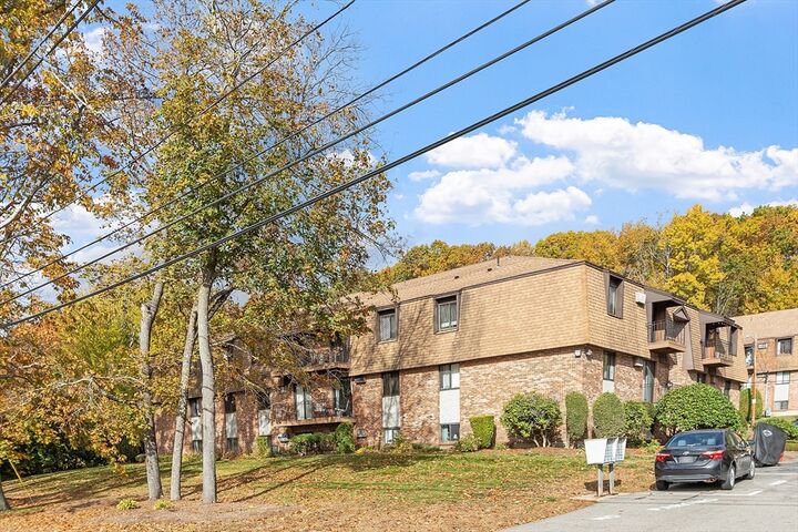 Property Photo:  655 W Lowell Ave 6  MA 01832