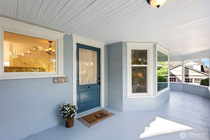 Property Photo: 2610 N Warner Street WA 98407