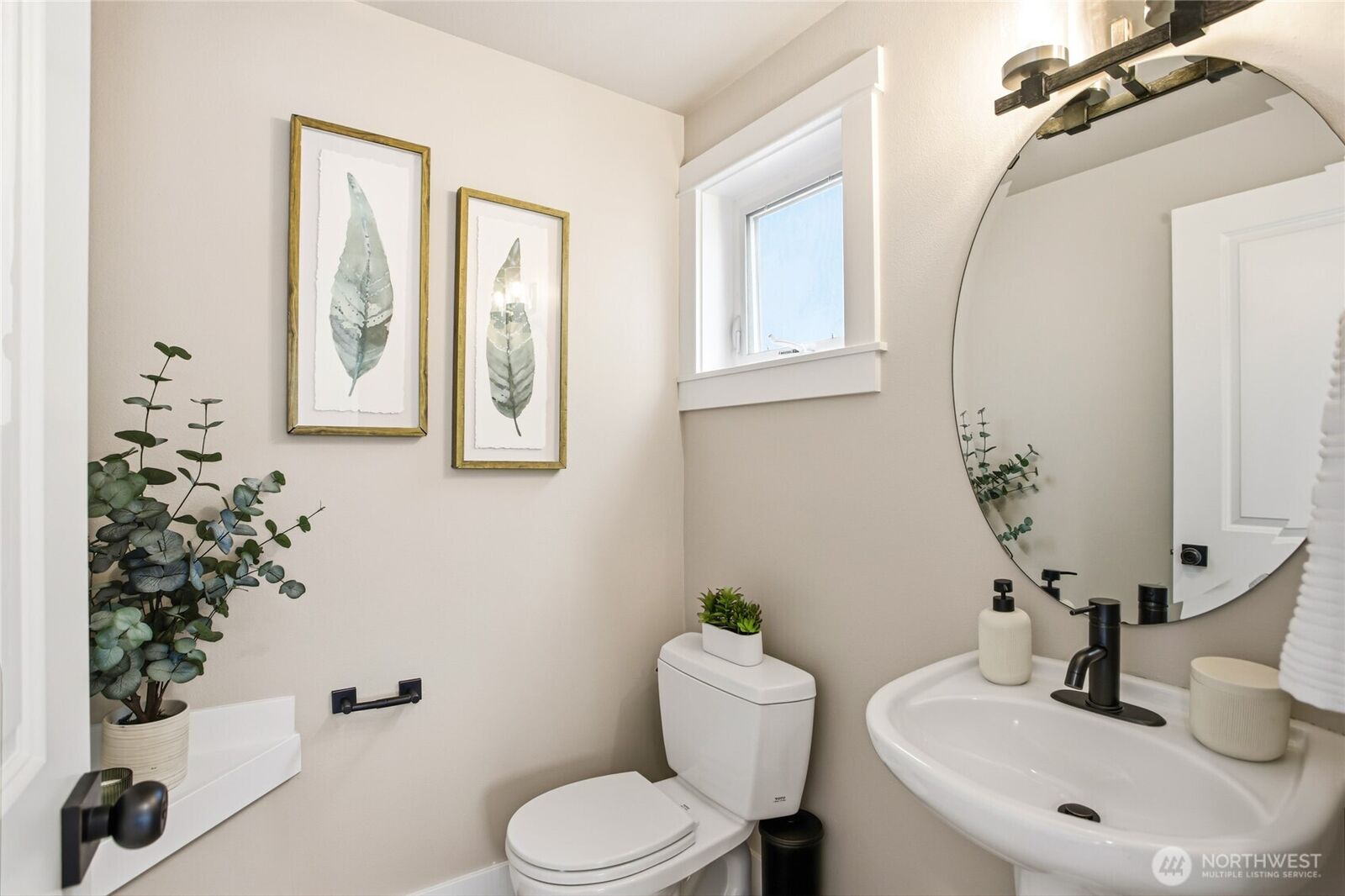 Property Photo:  2635 NW 57th Street B  WA 98107