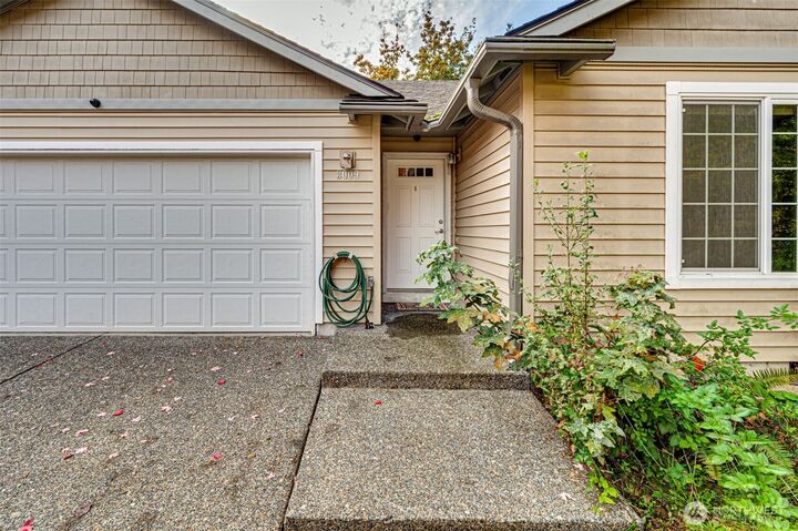 Property Photo: 3009 NW 9th Street WA 98604