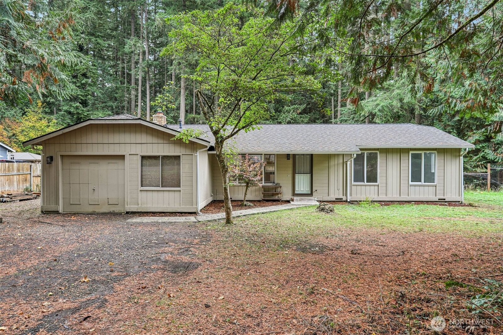 Property Photo:  10412  320th Avenue NE  WA 98014
