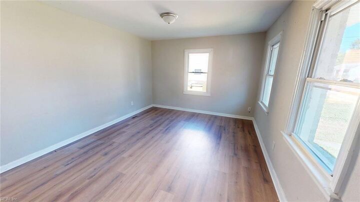 Property Photo: 615 Bell St VA 23661