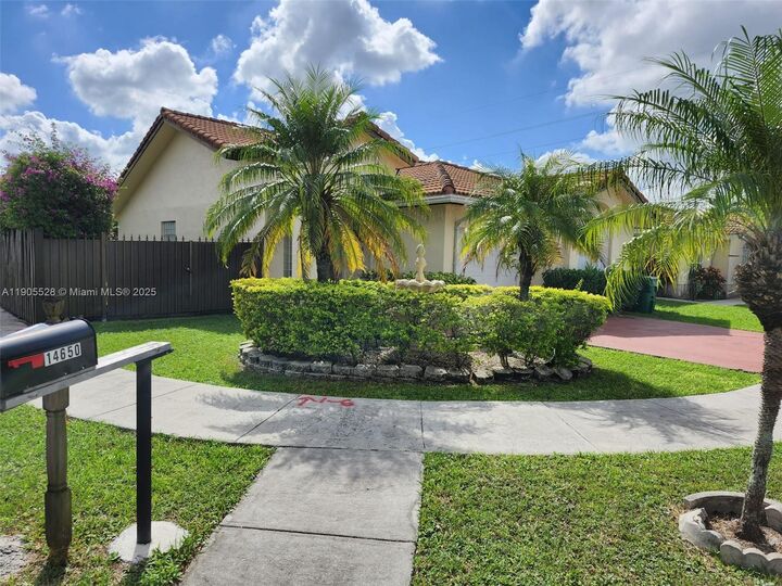 14610 SW 169th Ter  Miami FL 33177 photo