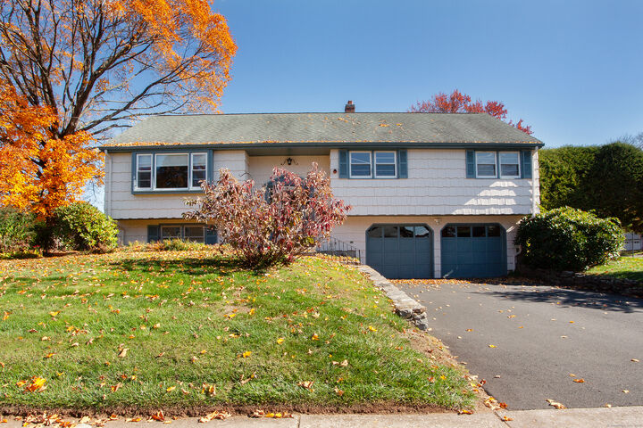 Property Photo:  60 Burnham Drive  CT 06110