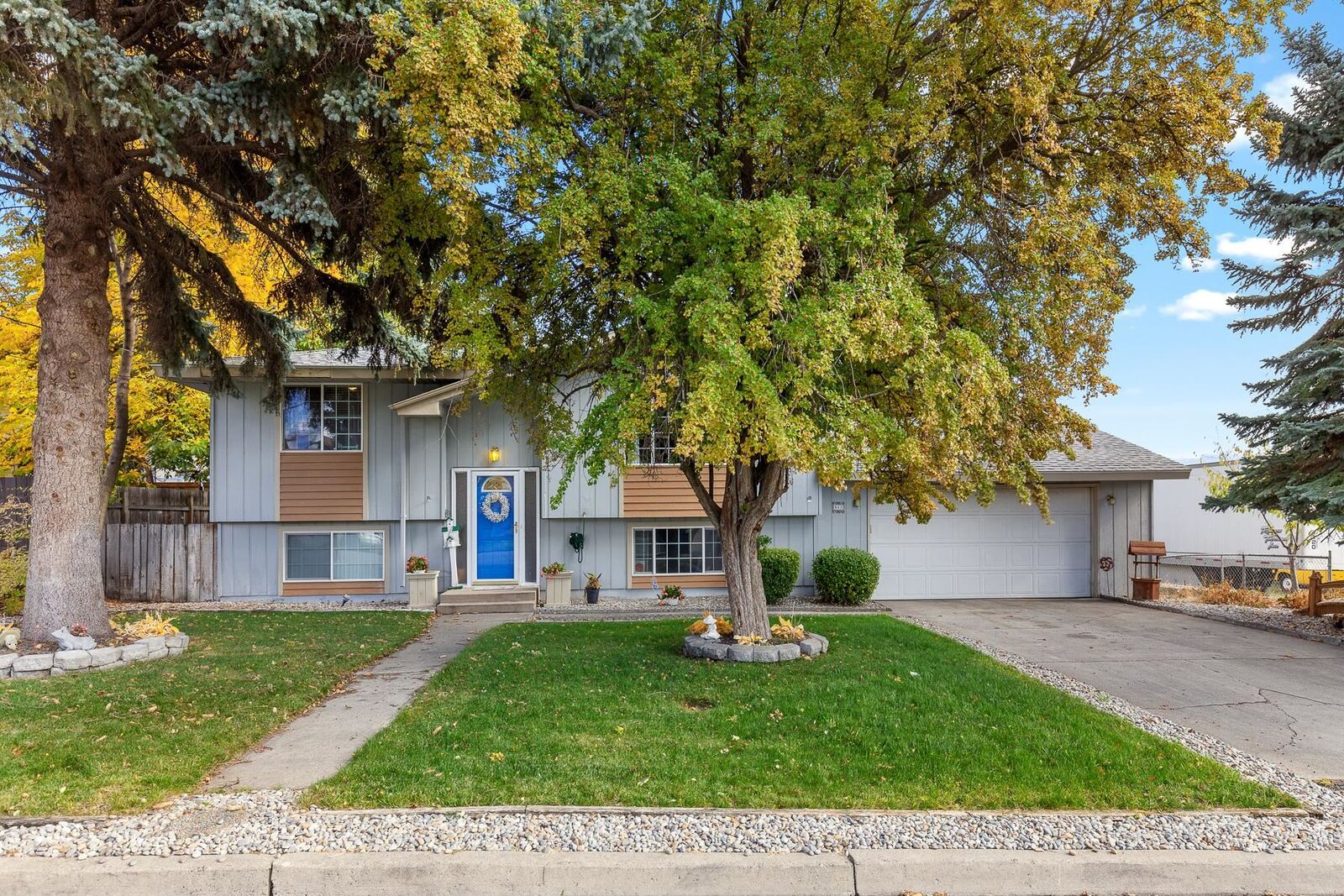 Property Photo:  602 N Collins Rd  WA 99216 