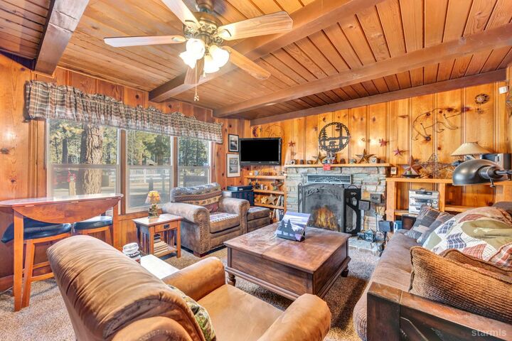 Property Photo: 952 San Jose Avenue CA 96150