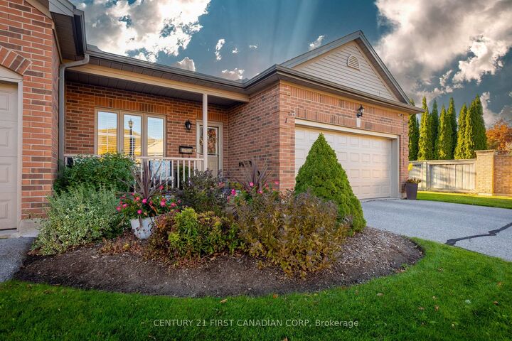 Property Photo:  205 North Centre Road 1  ON N5X 4E2 