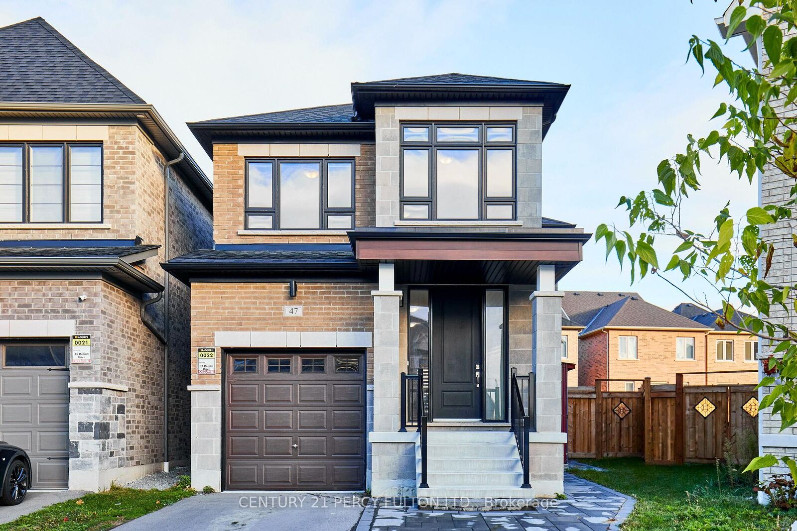 Property Photo: 47 Dorian Drive ON L1P 0L6