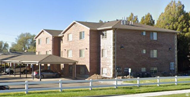 Property Photo:  271 E 760 N  UT 84057 