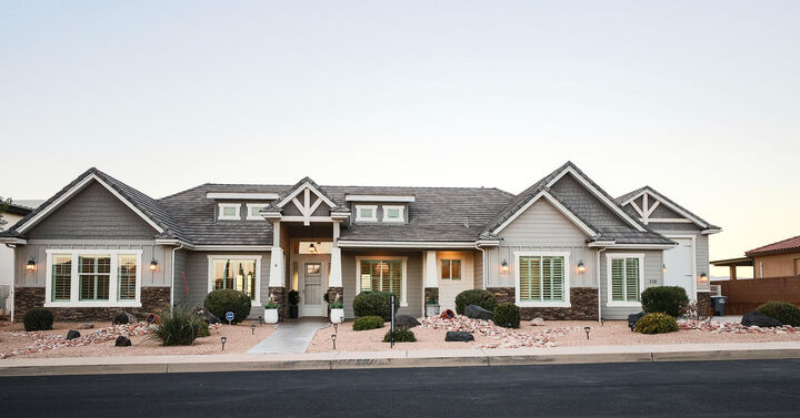 110 S Eastridge Dr  St George UT 84790 photo