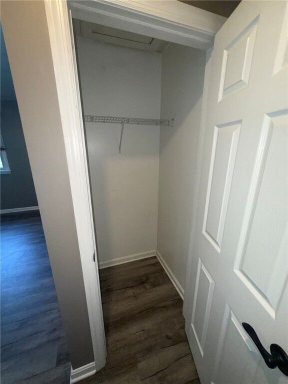 Property Photo: 108 Valleybrook Rd PA 15317