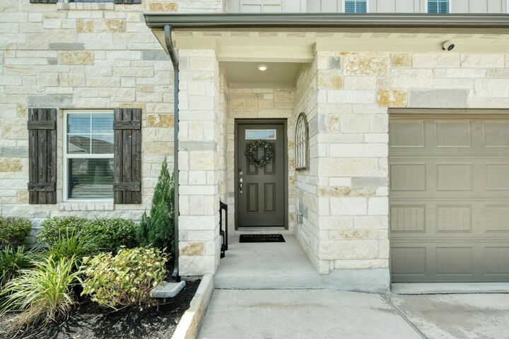 Property Photo:  636 Wild Spur Lane  TX 78642