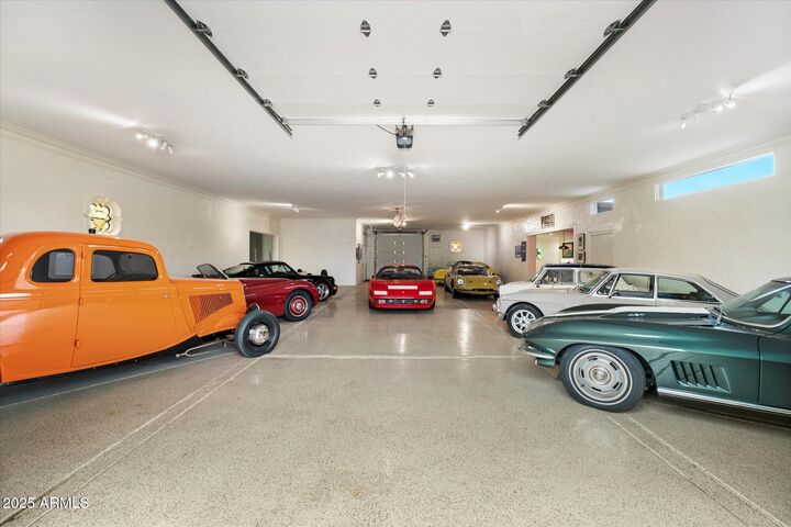 Property Photo: 6040 E Fleming Springs Road AZ 85331