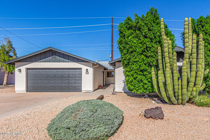 6816 E Oak Street  Scottsdale AZ 85257 photo