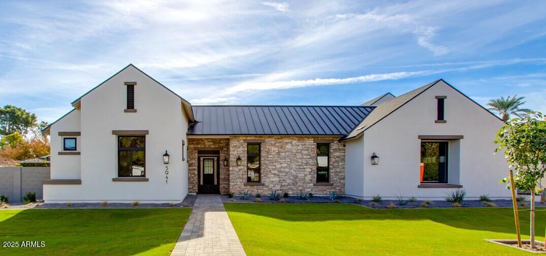 Property Photo:  5941 E Lafayette Boulevard  AZ 85018 