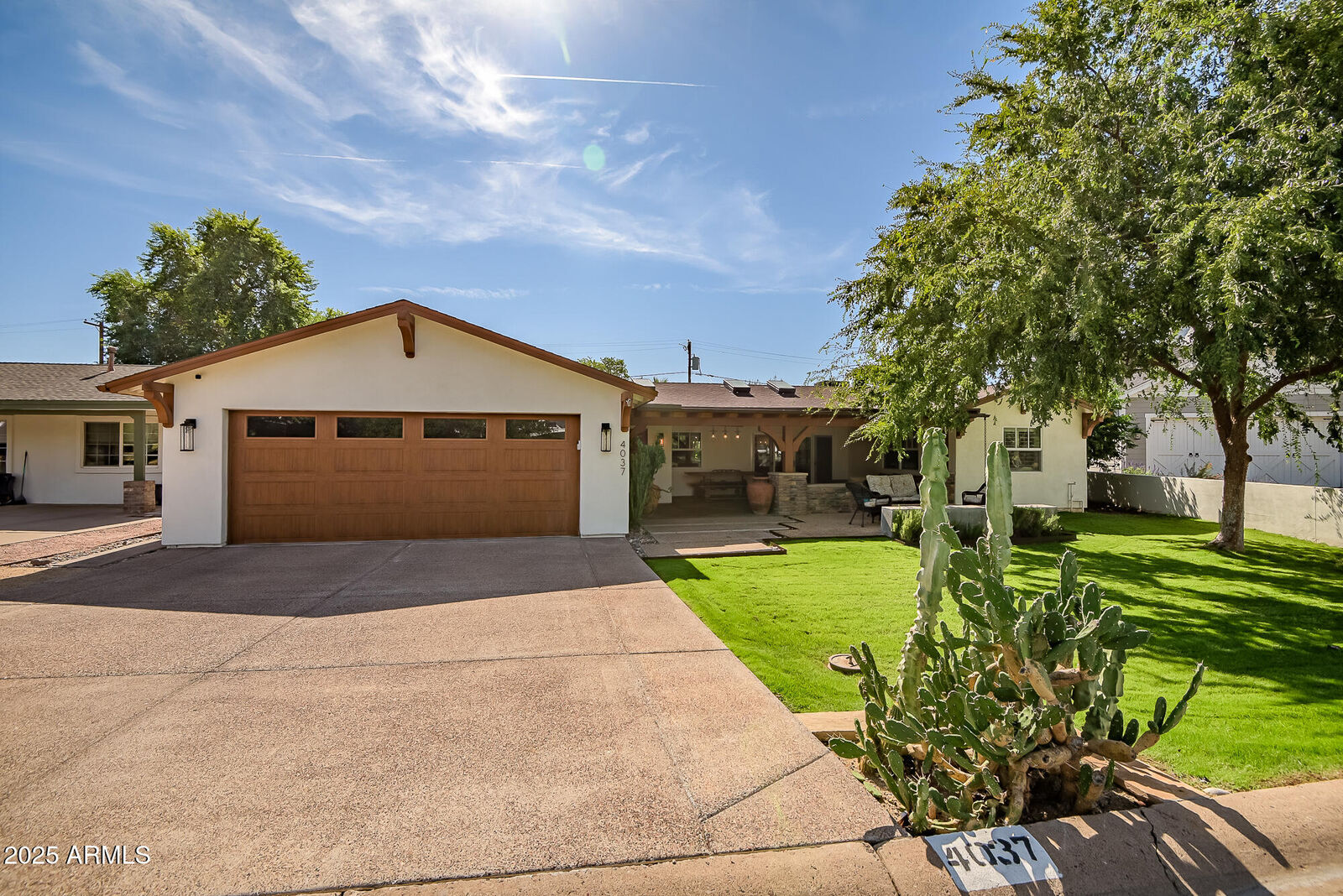 Property Photo:  4037 E Minnezona Avenue  AZ 85018 