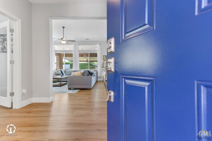 Property Photo: 14603 Yellow Lupine Drive CA 93314