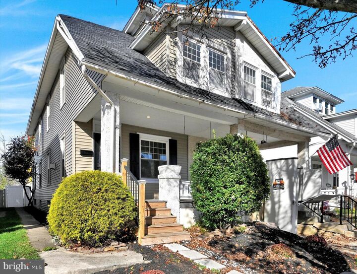 Property Photo: 27 Pennsylvania Avenue PA 19607