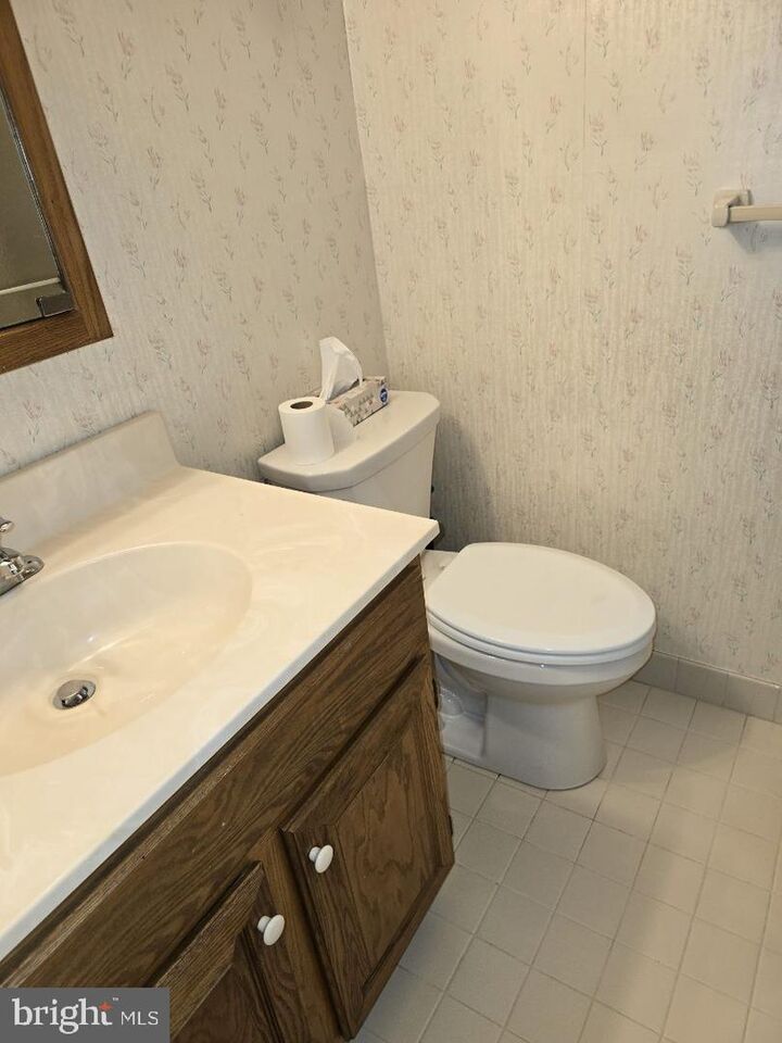 Property Photo:  154 Woodstream Condo 154  PA 19403