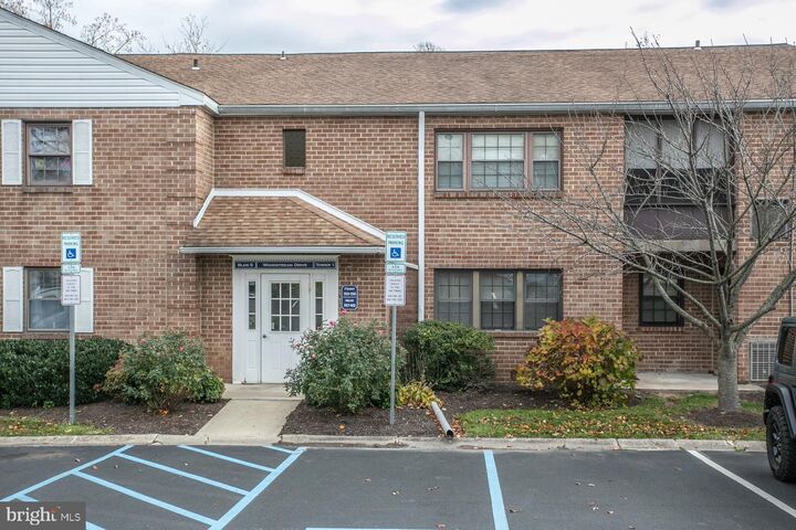 Property Photo:  154 Woodstream Condo 154  PA 19403 