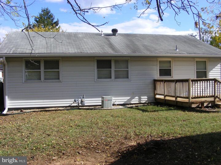 Property Photo:  239 Chestnut Street  VA 22601 