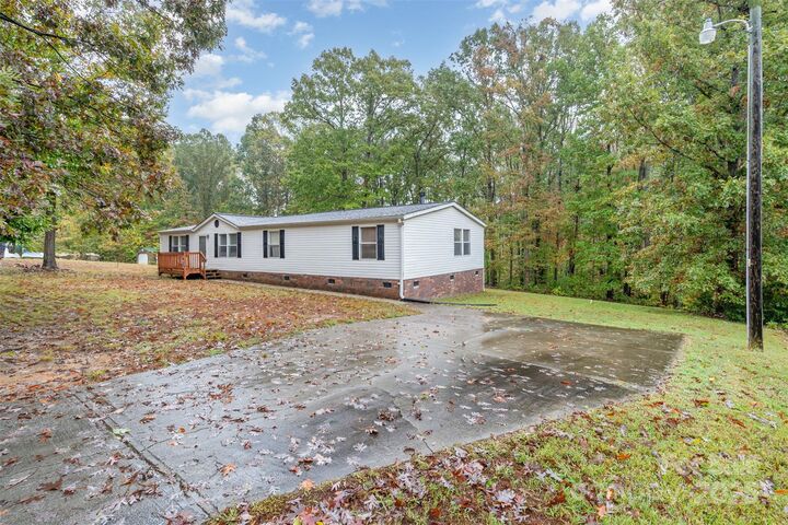 Property Photo:  173 Deer Valley Drive 31  NC 27013 