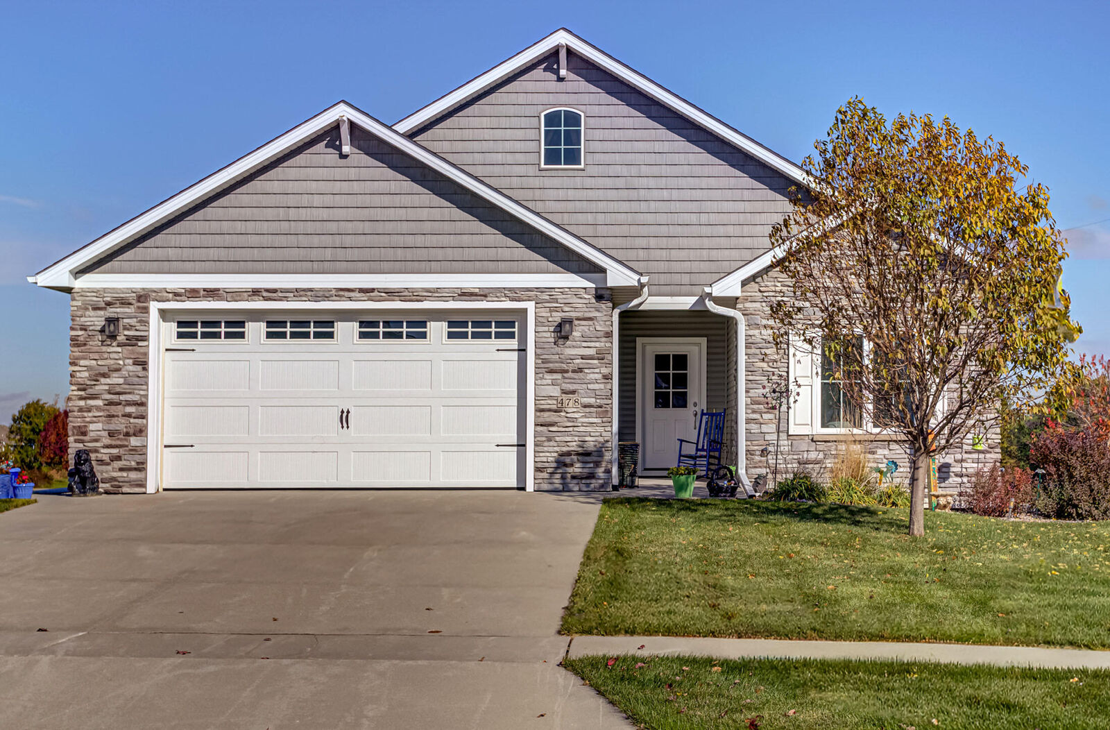 Property Photo:  478 Bella Vista Ct  IA 50124