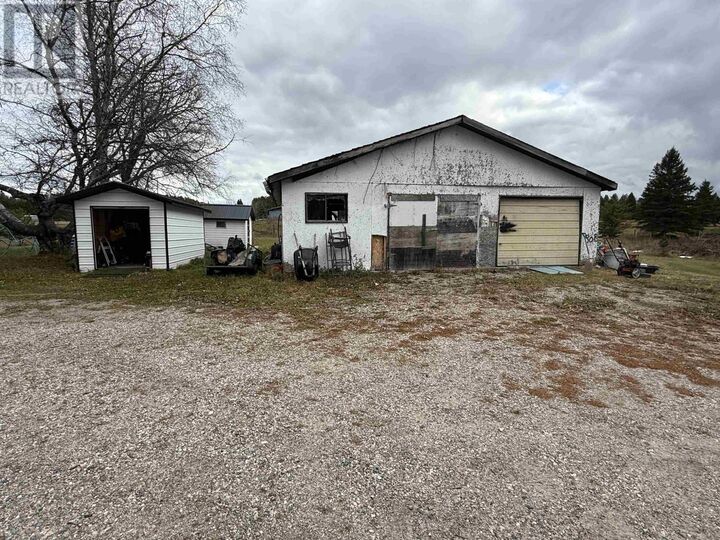 Property Photo:  621 McGogy Rd  ON P8N 3G2 