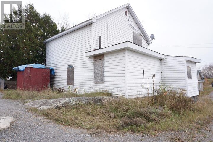 Property Photo: 105 Jamieson Street ON P0J 1C0