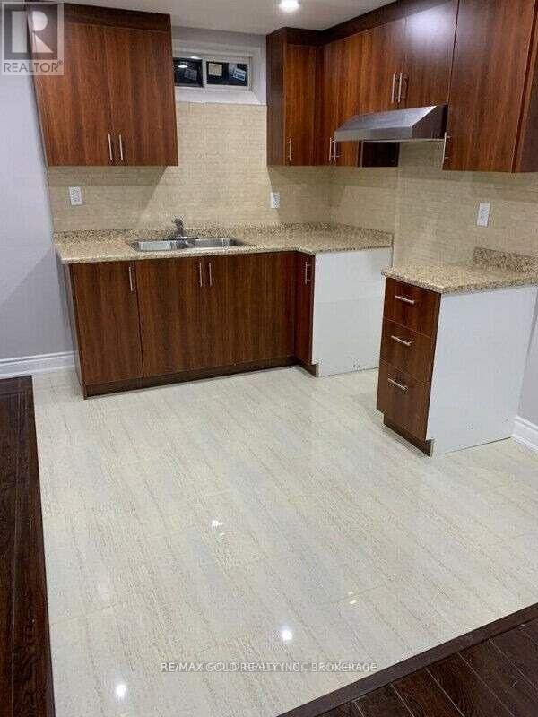 Property Photo: 890 Maquire Terrace Bsmnt ON L9T 0L4