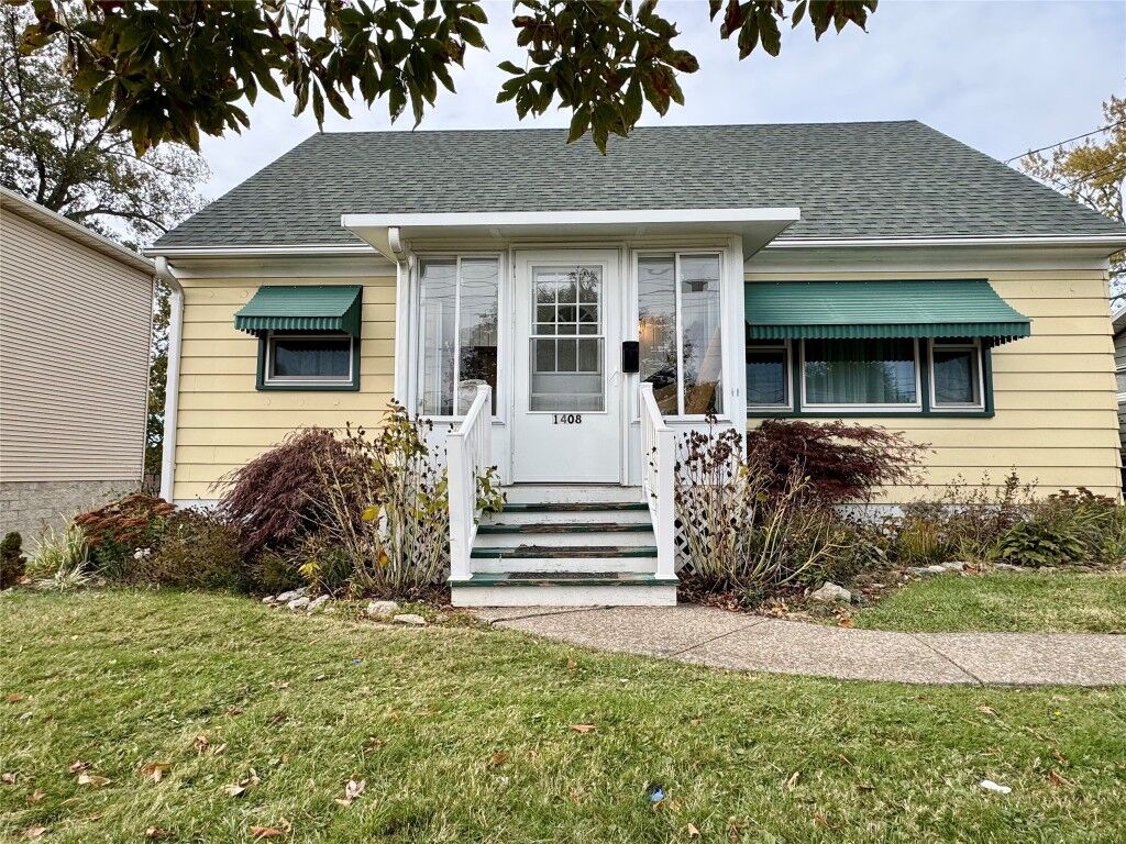 Property Photo: 1408 E 38th Street PA 16504