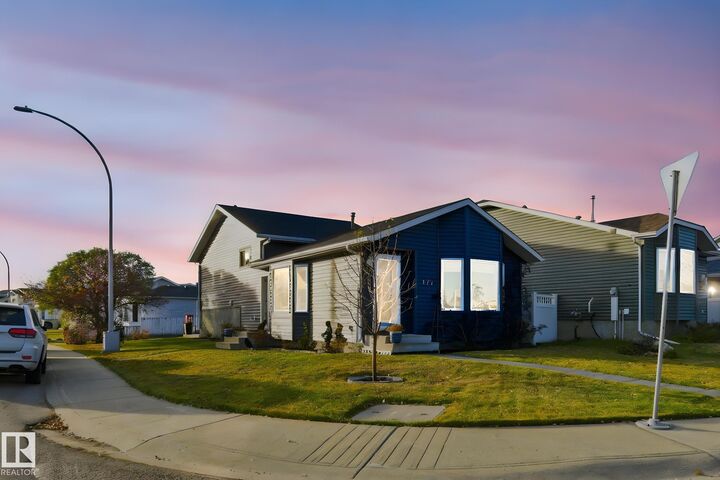 373 Kline Crescent NW  Edmonton AB T6L 6K7 photo