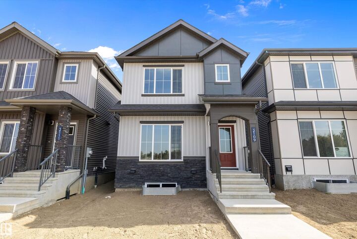 2109 Crossbill Lane NW  Edmonton AB T5S 0W3 photo