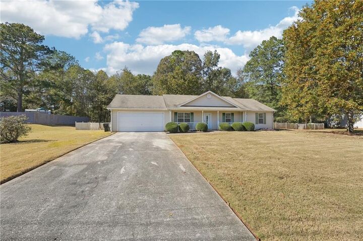 Property Photo: 117 Floresta Drive GA 30252