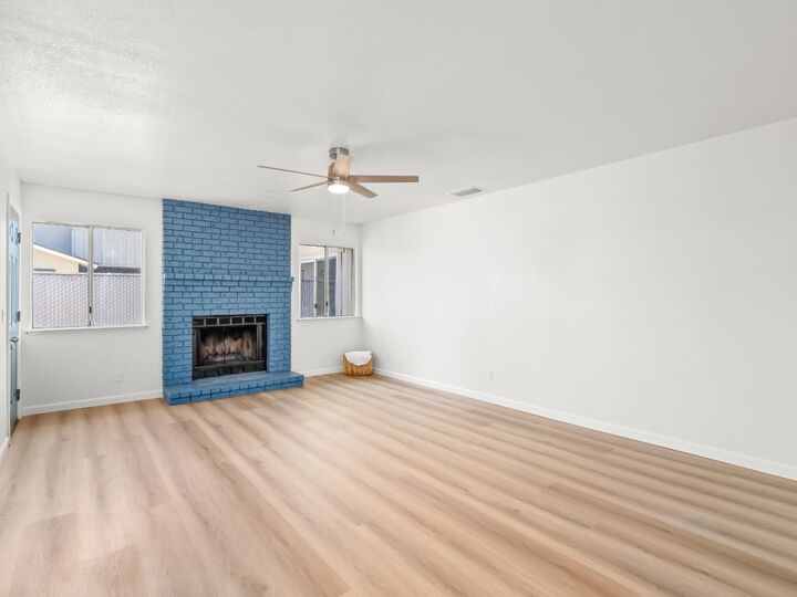 Property Photo:  2012 N Laureen Avenue  CA 93703 
